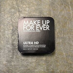 Make Up For Ever ULTRA HD PRESSED POWDER